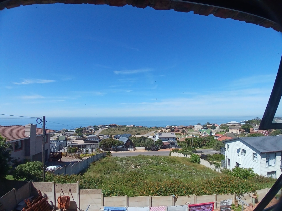 4 Bedroom Property for Sale in Dana Bay Western Cape